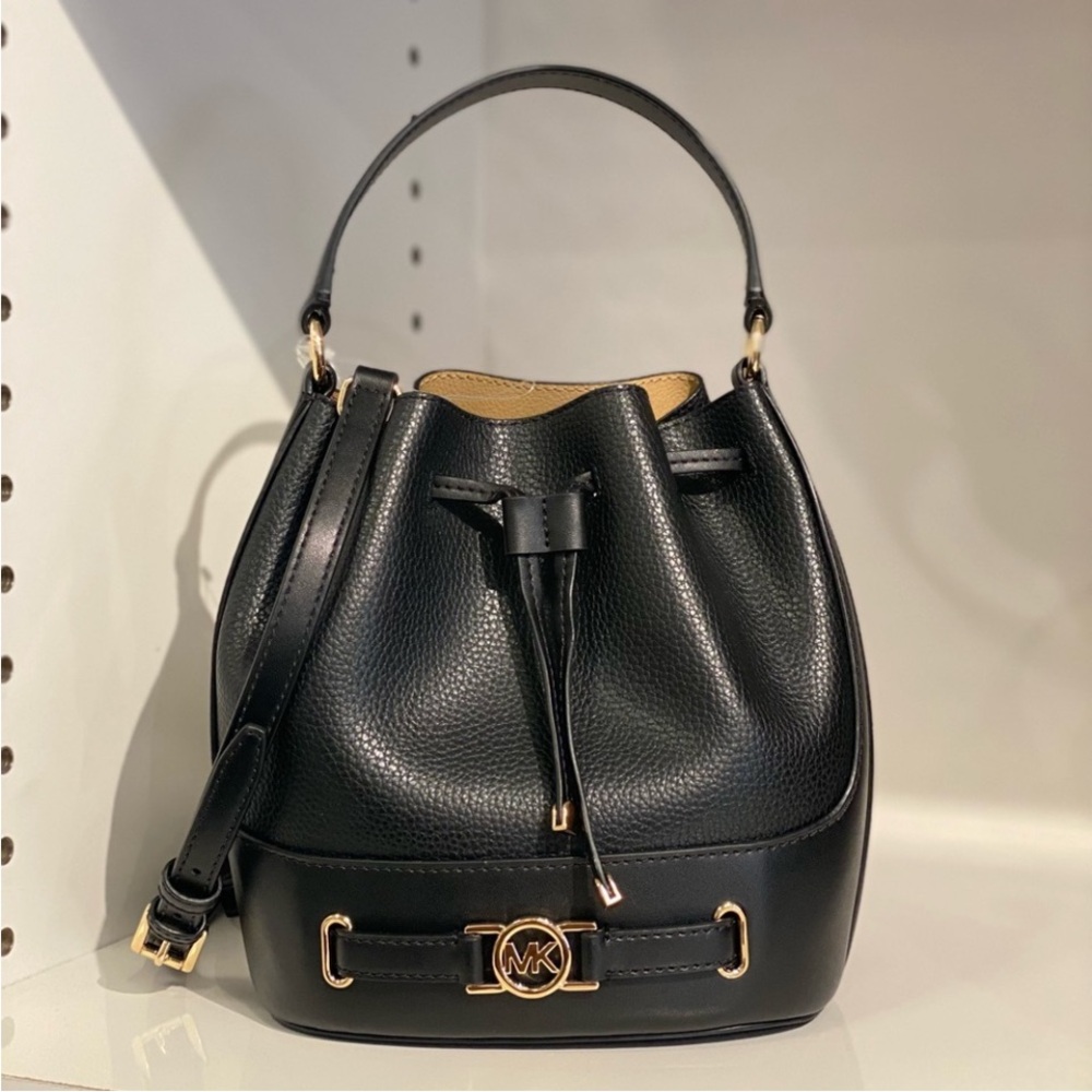 Michael Kors Medium
Reed Satchel Crossbody